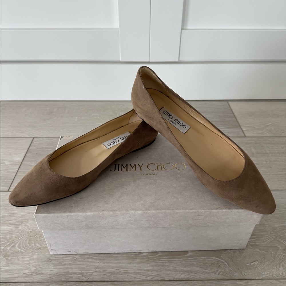 JIMMY CHOO
Romy suede ballet